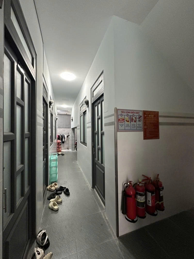 Bán Nhà Hẻm 5m Lê Trọng Tấn - giao Sơn Kỳ, 10x14m, 4Tầng - 28 PN, HĐT 90tr, 16,9 Tỷ.