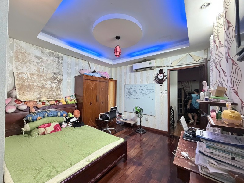 Bán nhà 105m2 đường Số 8, Linh Trung, Thủ Đức, TP HCM, 3 tầng, SHR. Giá 10,35 tỷ.-3