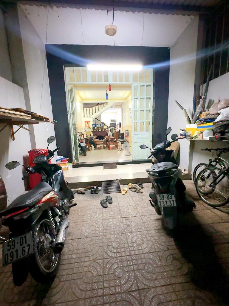 GIÁ NHÀ RẺ NHƯ GIÁ VÀNG 82m2,(4,2X19),ĐƯỜNG GÒ DẦU CHỈ 8 TỶ HƠN.