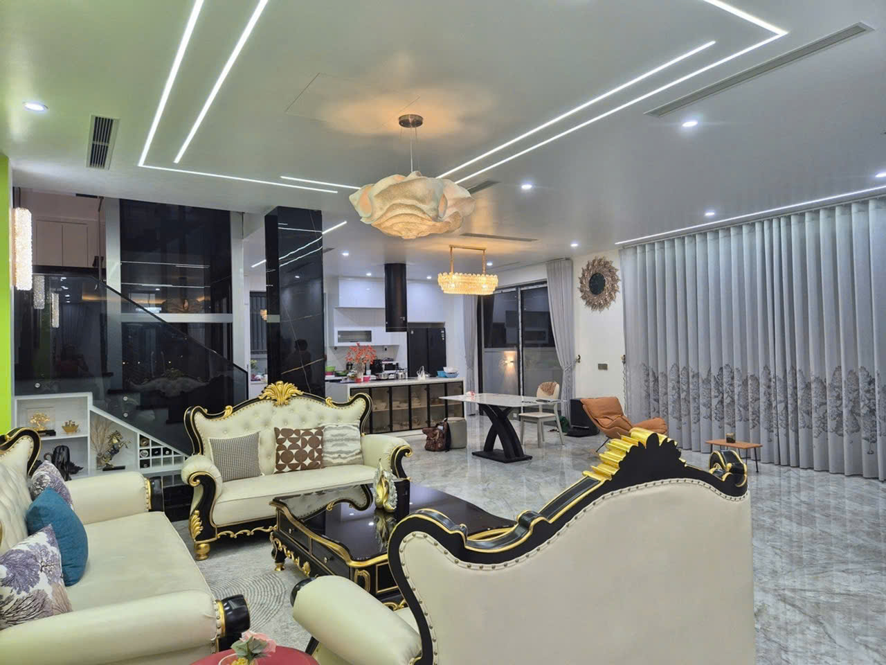 🏡Biệt thự Làng Việt Kiều Quốc Tế VĨNH NIỆM - 3 Tầng Thang máy 240M G.iá 17.8 tỷ-5