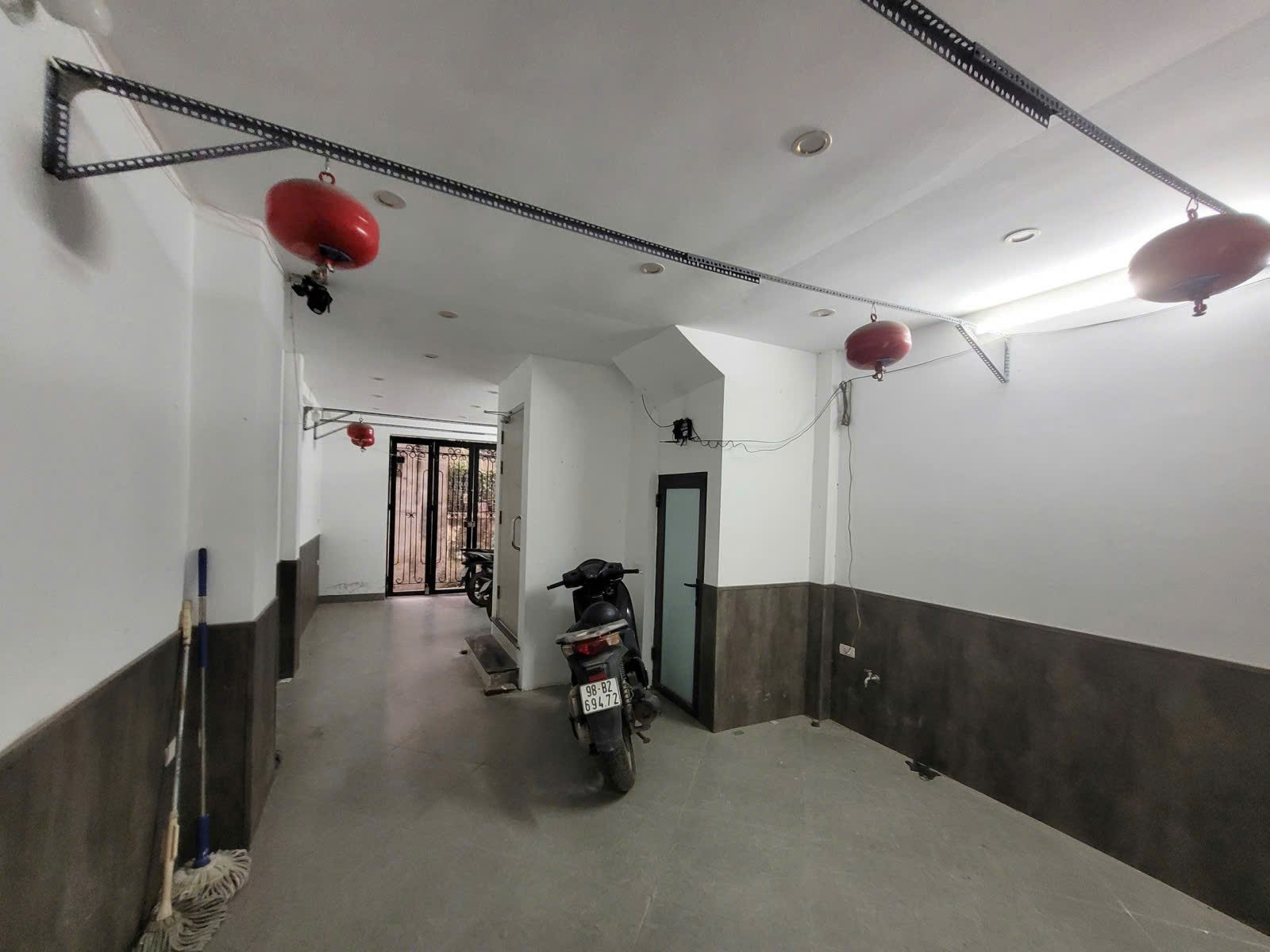 Bán nhà tam trinh 6 tầng long lanh 2 mặt ngõ cách phố 90M hoàng mai-3
