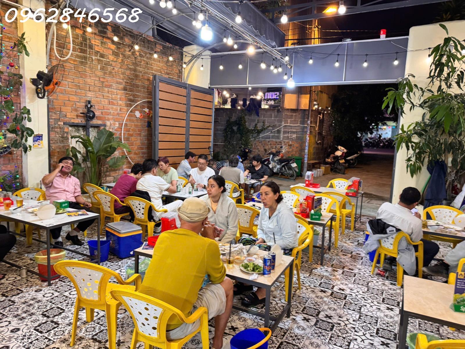 Chính chủ bán nhà Mặt Phố 69 Dương Hiến Quyền, trung tâm TP. Nha Trang, DT 142m2, 15,3 tỷ