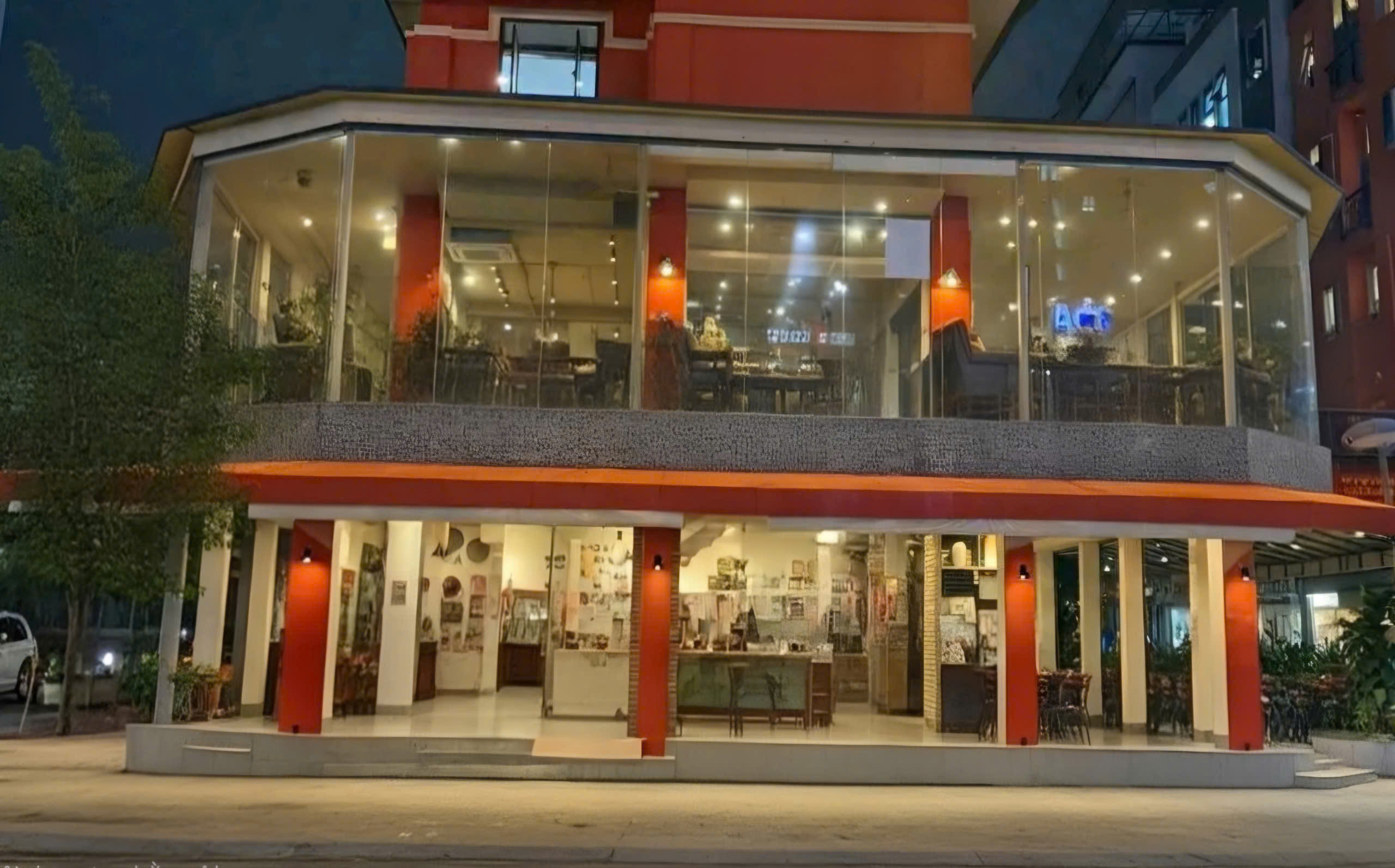 Cho thuê nhà, Trung Hòa, Vũ Phạm Hàm, Trần Kim Xuyến; 158m2* 2T -34 tr