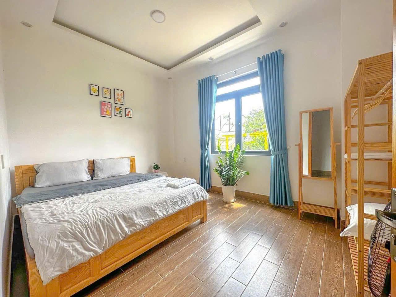 Cho  thuê villa 7 phòng Nam Hồ Phường 11 Đà Lạt 20 triệu/tháng