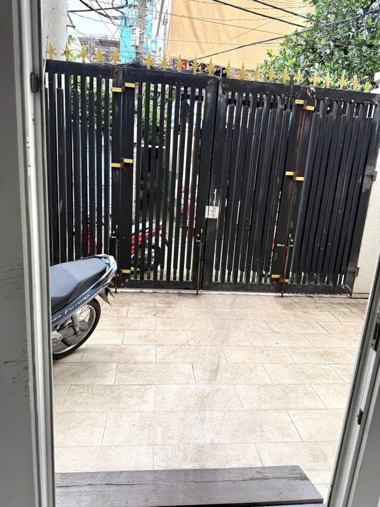 Giảm  Mạnh  Còn  22 Tỷ 99 Bán Nhà Trịnh Đình Trọng  230m2 Đường Nhựa 6m Thông  Phú Trung Tân Phú