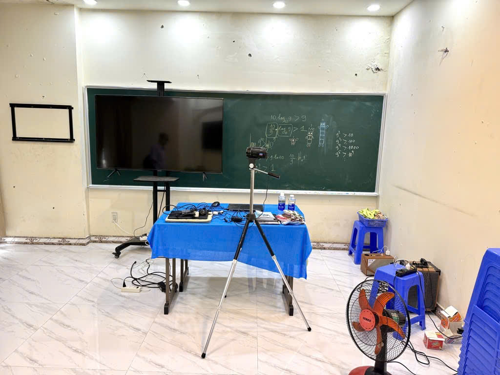Giảm  Mạnh  Còn  22 Tỷ 99 Bán Nhà Trịnh Đình Trọng  230m2 Đường Nhựa 6m Thông  Phú Trung Tân Phú
