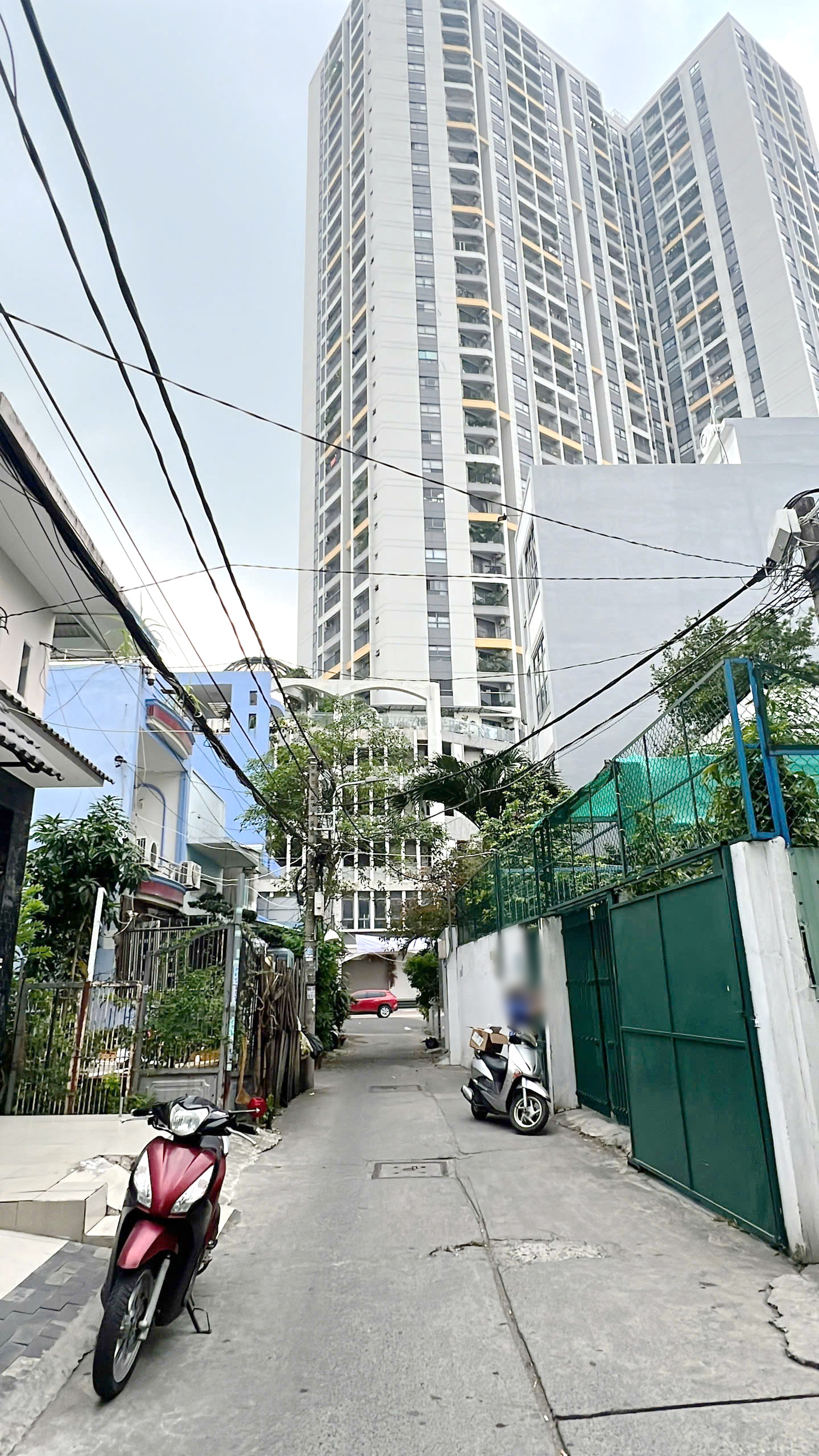 Nhà 2 tầng nở hậu hẻm ôtô đỗ cửa đường Bùi Minh Trực P6Q8. Giá 5.7 tỷ-3