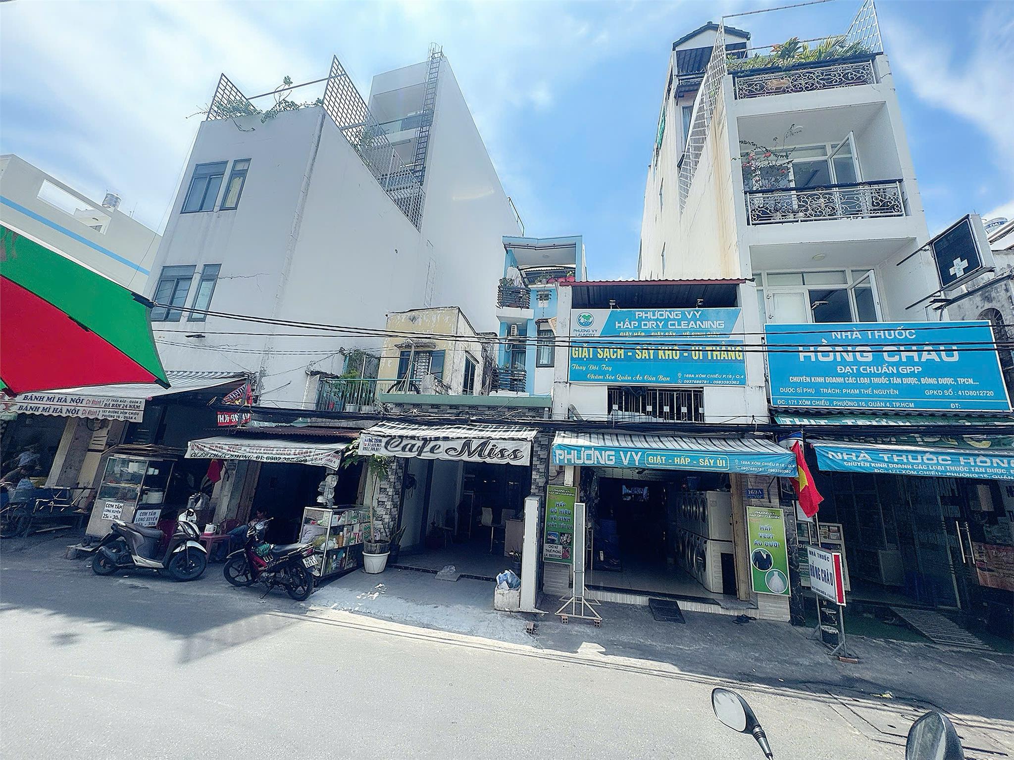 CHÍNH CHỦ BÁN NHÀ MẶT TIỀN KINH DOANH ĐƯỜNG XÓM CHIẾU, QUẬN 4 - NHÀ 4 TẦNG - DT ĐẤT 72M2 - CHỈ 11 TỶ