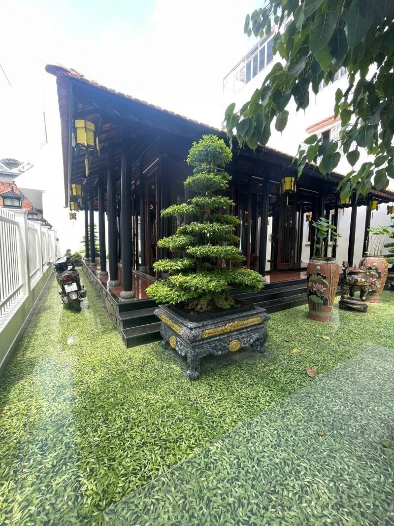 Bán Nhà Cấp 4 - 2 Mặt tiền Hẻm 10m Huỳnh Văn Nghệ, 12x17m, tiện xây + Phân Lô, chỉ 29,9 Tỷ.