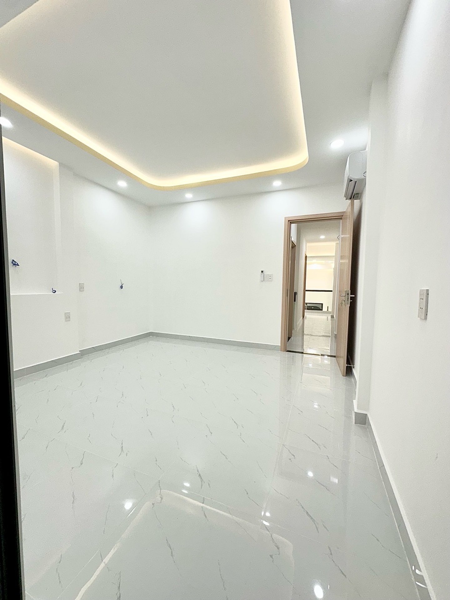 Siêu  Phẩm  Nhà  Đẹp Tân Phú  Ngay Lũy Bán Bích 62m2  2 Tầng  3 Phòng Ngủ   Chỉ 6.6 Tỷ-3