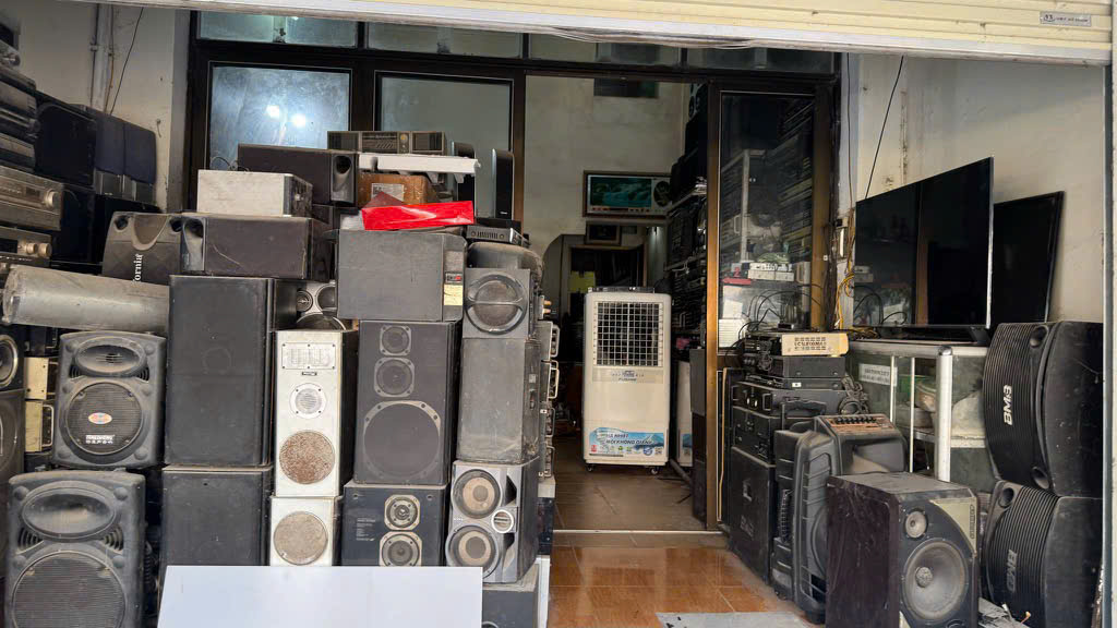 Bán nhà mặt đường kinh doanh xã Thư Lâm, Hà Nội - Ngay cổng chợ Kim, gần KCN 300ha, vị trí vàng đầu tư