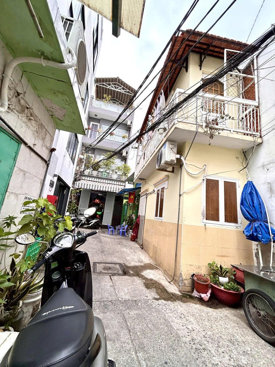 BÁN NHÀ NGON NGANG LƠN NỞ HẬU 8.1M-  DT 110M2 - Đ.ĐOÀN VĂN BƠ- GIAO THƯƠNG MGUYEENX THẦN HIẾN VỚI XÓM CHIẾU - GẦN TRƯỜNG HỌC NGUYỄN TRẢI VÀ ĐẠI HỌC NGUYENX TẤT THÀNH.-4