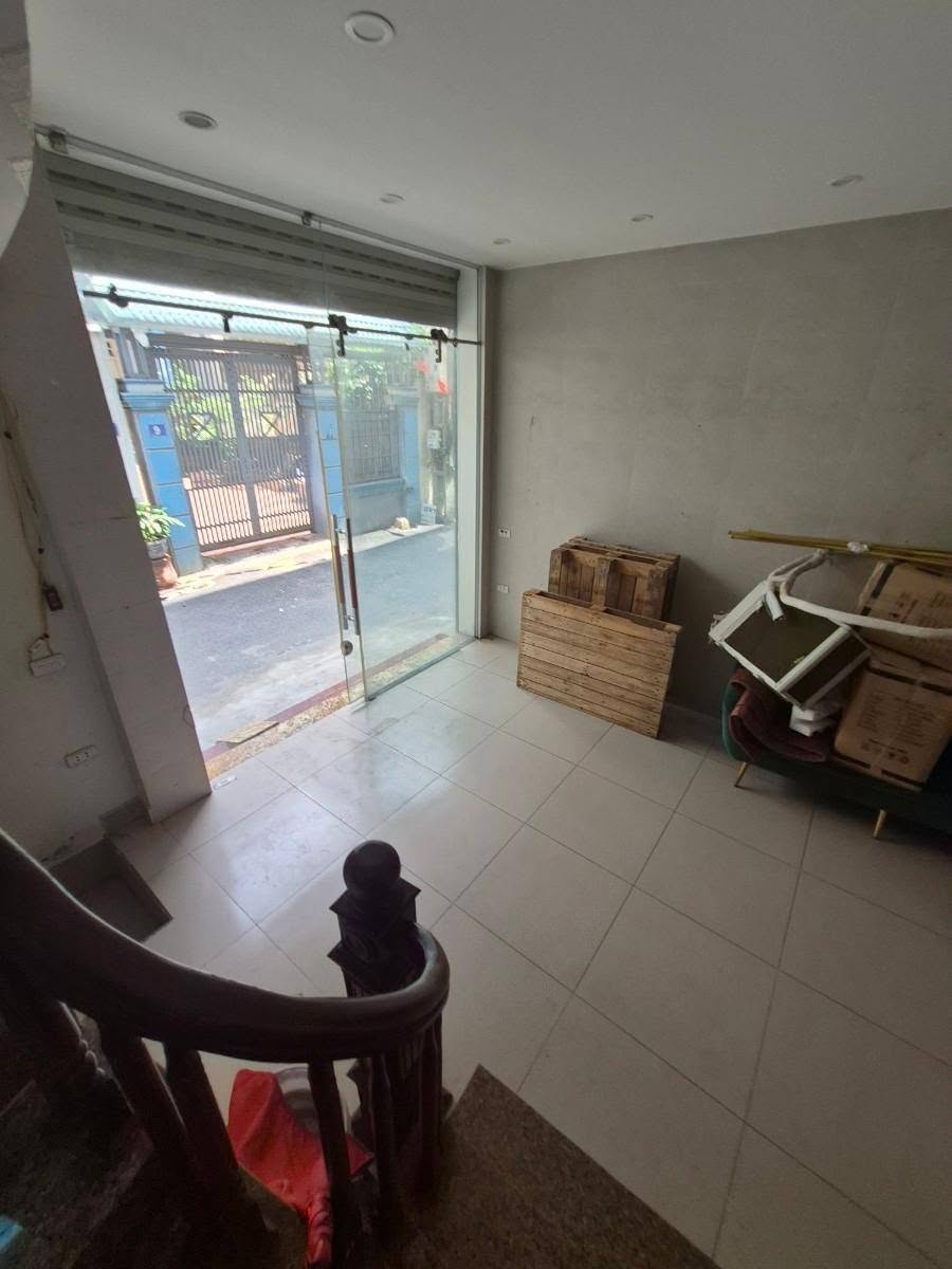 Bán nhà Bồ đề 9 tỷ mặt tiền 5m,ngõ kinh doanh ô tô 7 chỗ,Long Biên-3