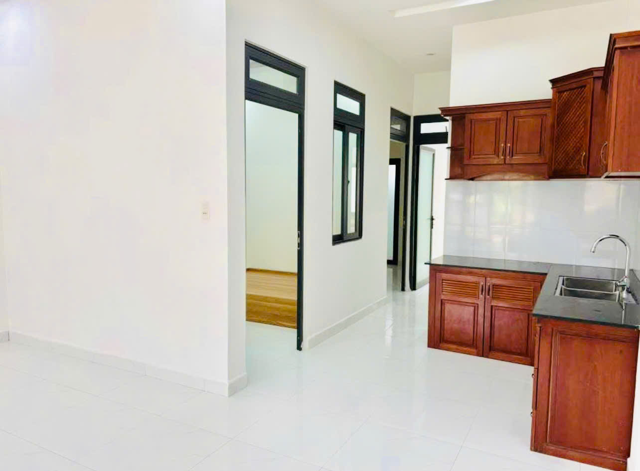 CHỦ KẸT TIỀN – NHÀ MỚI ĐẸP GẦN TRUNG TÂM – GIẢM CHỈ CÒN 2 TỶ 450