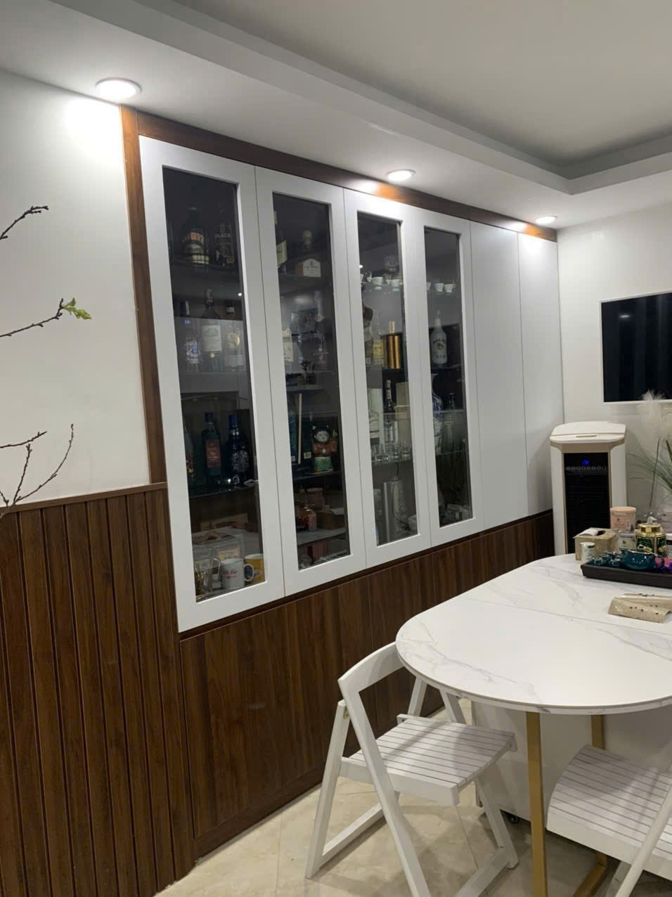 BÁN NHÀ 5 TẦNG VỊ TRÍ ĐẸP – THẠCH BÀN, LONG BIÊN – ĐÃ LẮP ĐIỆN NĂNG LƯỢNG MẶT TRỜI – SỔ ĐỎ CHÍNH CHỦ