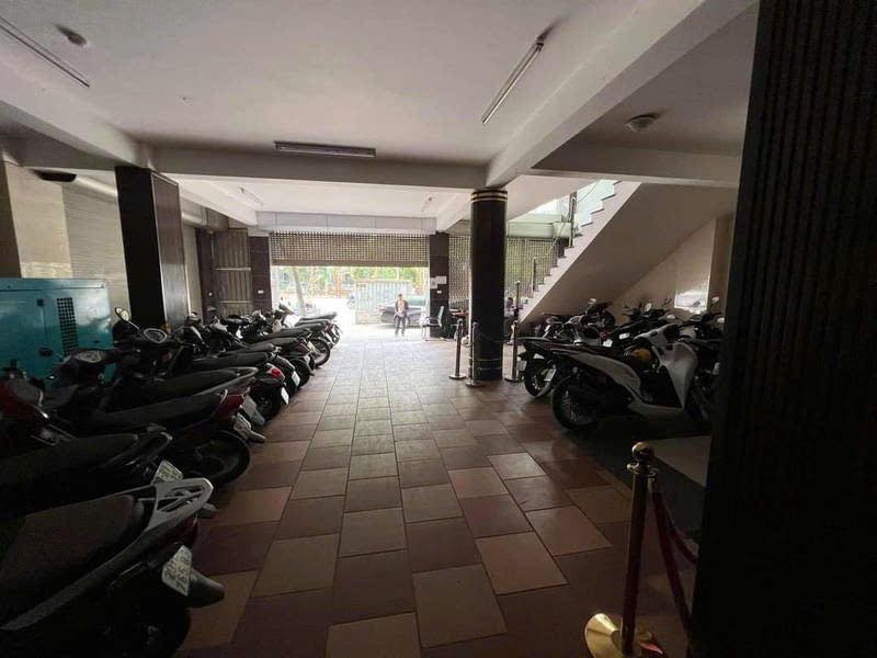 🔅 BÁN TÒA VĂN PHÒNG MẶT PHỐ HOÀNG QUỐC VIỆT, 188M2 10T MT 11M, CHỈ 160 TỶ 🔅