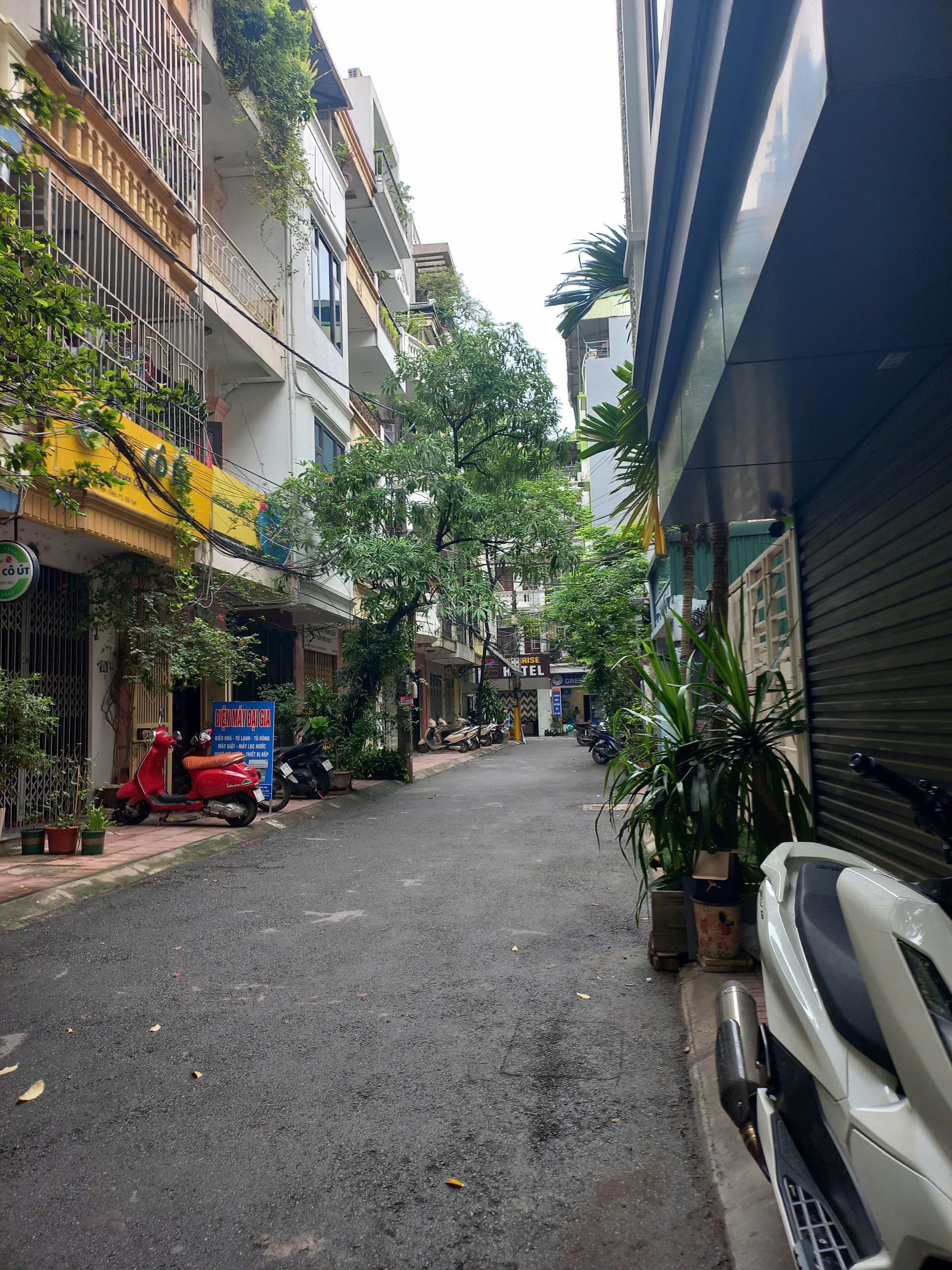 BÁN NHÀ PHÂN LÔ VIP NGUỴ NHƯ KON TUM, 41M2 4T OTO TRÁNH, VỈA HÈ, KINH DOANH, VP, 16.X TỶ