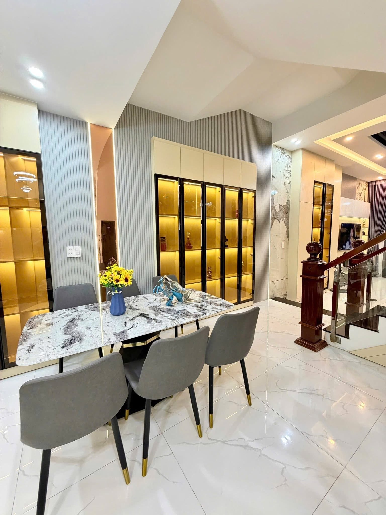 🔴💥Nhà 3 Tầng full nội thất đường Dương Đức Hiền - Gần biển-4