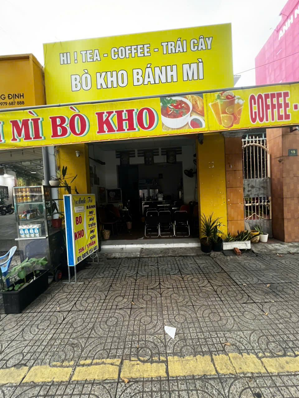 Sang quán cà phê, bò kho Mặt tiền, số 19 trương định. Diện tích 4,5x15 Giá thuê 8tr/tháng