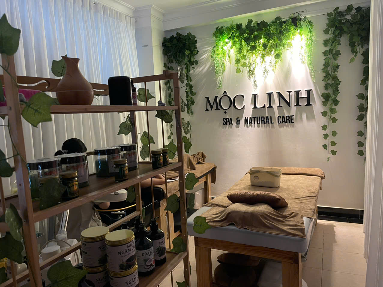 Quận 2 ! SANG RẺ CHỈ 49 tr, SPA GỘI – BODY DECOR ĐẸP, MB thuê rẻ : 6,5tr, KDC Cắt Lái dân cư đông, Tel : 0869803513 ( chính chủ )