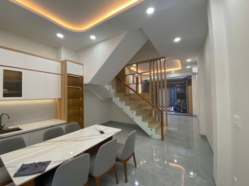 Bán nhà 4 tầng, 80m2 đường Số 2, Trường Thọ, Thủ Đức, TP HCM, Sổ hồng riêng. Giá 8,55 tỷ.