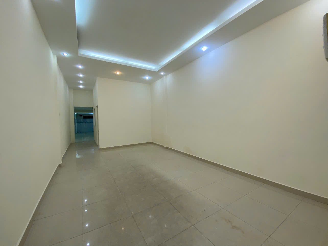 Chinh Chủ Cho Thuê Nhà Nguyên Căn 3 Tầng Gần Chợ Bà Chiểu – Hẻm Xe Hơi, Phù Hợp Ở Và Kinh Doanh, Binh Thạnh