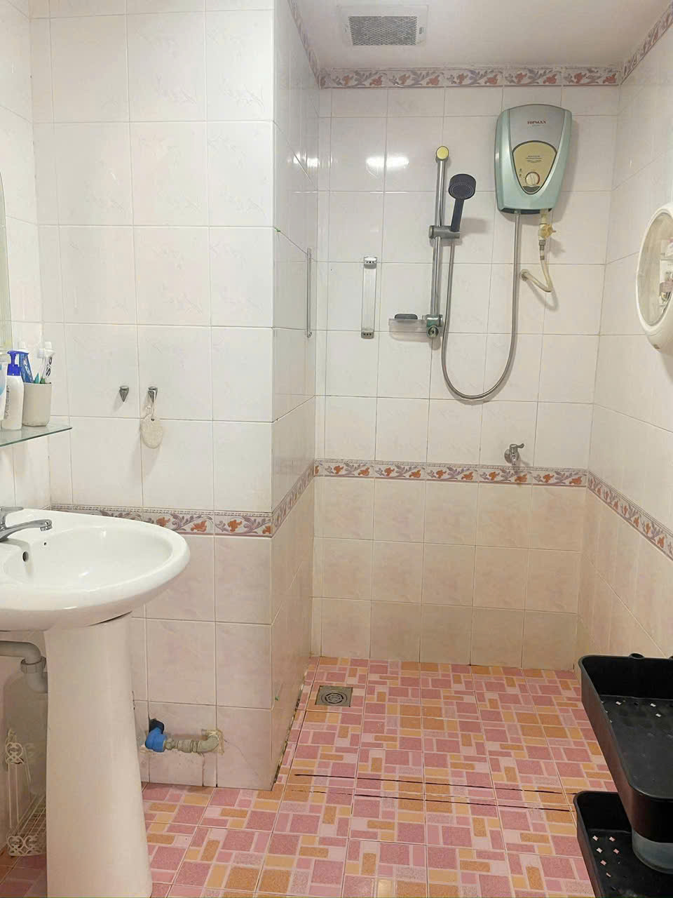 NHƯỢNG LẠI PHÒNG RIÊNG TRONG CHUNG CƯ MỸ PHƯỚC – CHỈ NHẬN NỮ-4