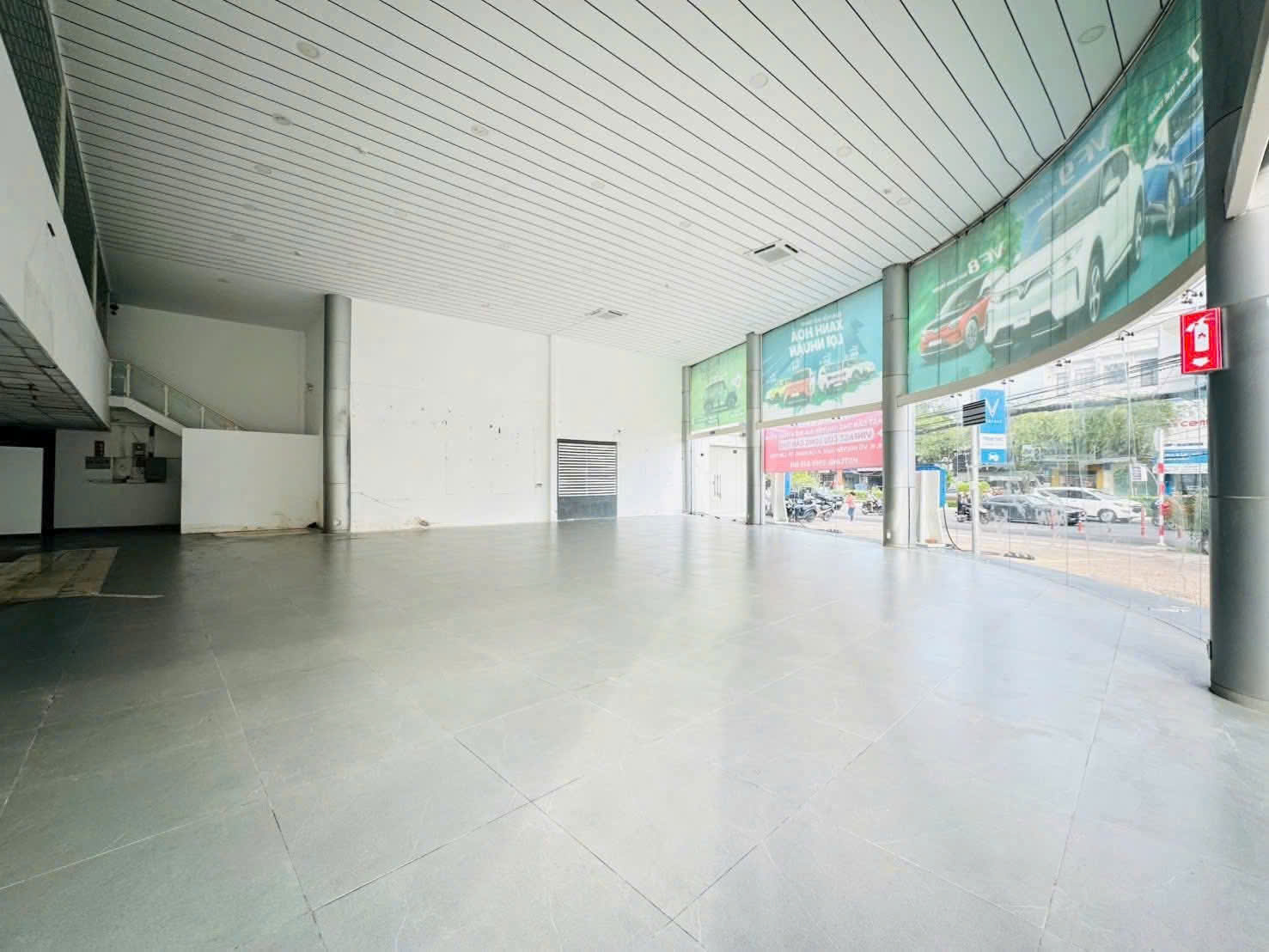 Cho thuê mặt bằng 1.400m² góc 2 mặt tiền đường 30/4 giao nguyễn văn linh,P Tân An, TP Cần Thơ