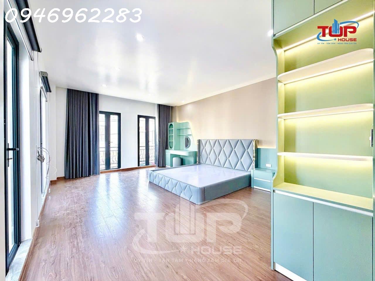 Mặt đường Đằng Hải 83m2 5 tầng thang máy nhỉnh 10tỷ