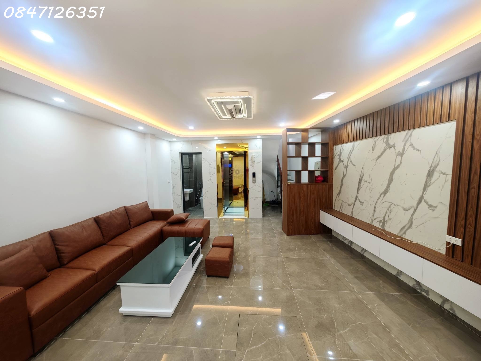 💥Siêu phẩm Cầu Giấy 40m 7T thang máy, gần ô tô, mới tinh, nhỉnh 11 tỷ
