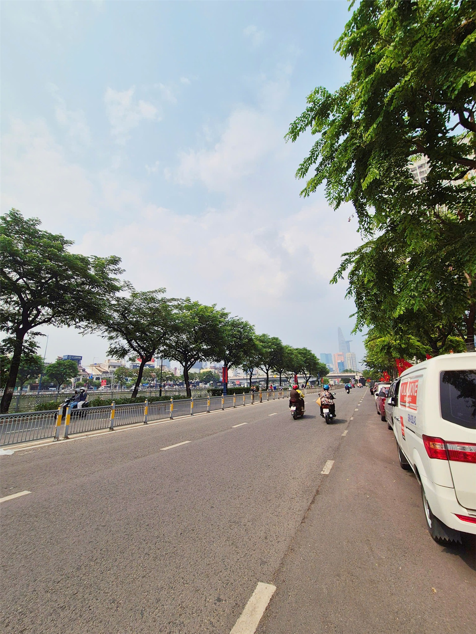 🏡 Ngộp bank Nhà MT Bến Vân Đồn Quận 4 view sông đối diện Quận 1