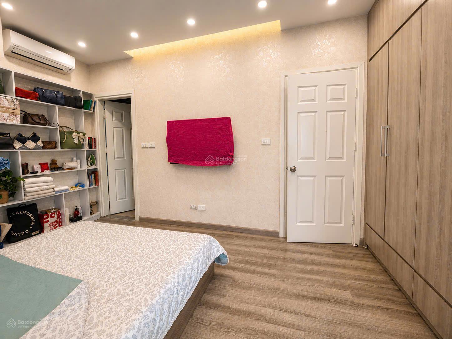 CHO THUÊ CĂN HỘ CAO CẤP 3PN – 106m² tại MỸ ĐÌNH, HÀ NỘI View hồ • Không gian xanh • Yên tĩnh • Full nội thất • Chỉ cần xách vali vào ở