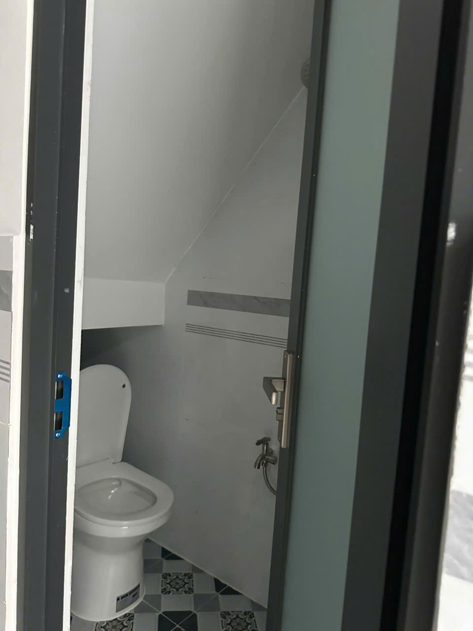 NHÀ ĐẸP - GIÁ TỐT - Bán 2 Căn Liền Kề Vị Trí Đẹp Tại Đường Hiệp Thành 10, Q.12, TP Hồ Chí Minh