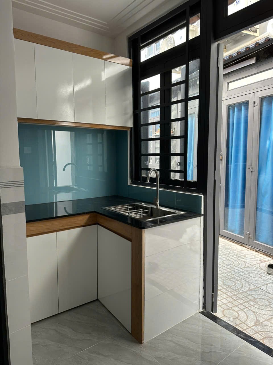 NHÀ ĐẸP - GIÁ TỐT - Bán 2 Căn Liền Kề Vị Trí Đẹp Tại Đường Hiệp Thành 10, Q.12, TP Hồ Chí Minh-3