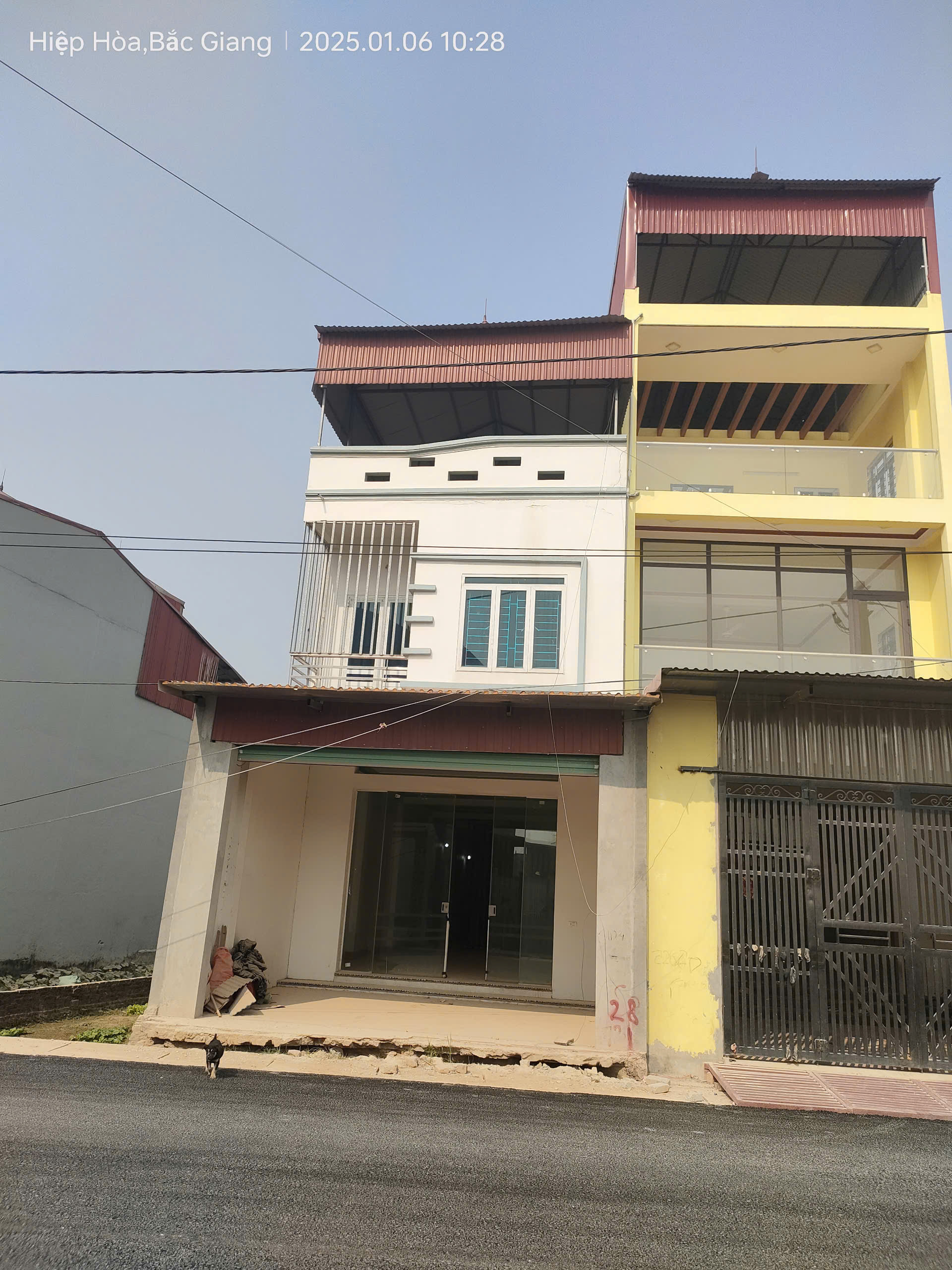 Bán gấp giá rẻ mặt phố Nguyễn Văn Giáp 150m, cấp 4, mặt tiền 5.5m, 1.7 tỷ Nam Từ Liêm.