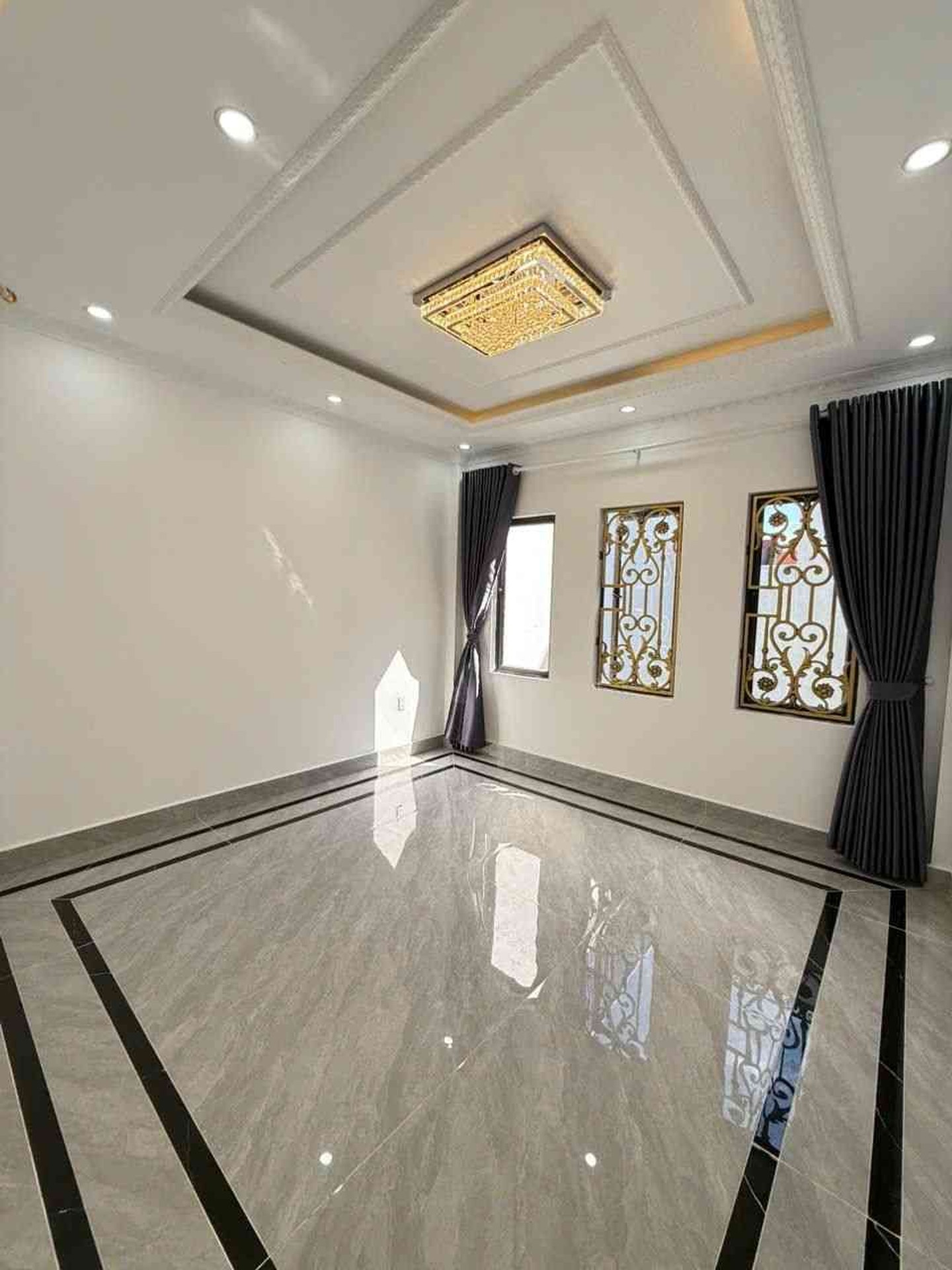 Nhà đẹp phố Ngô Gia Tự, vị trí đẹp - 93,6m² x 4 tầng
