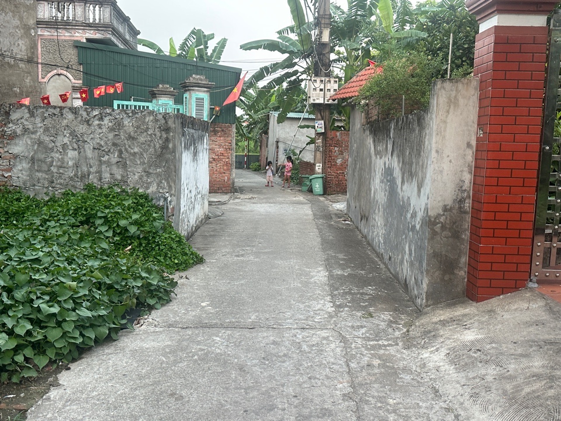 Bán đất Thuận An, 100m2, nhỉnh 2 tỷ. Gần Khu Đô Thị  KHAI SƠN.