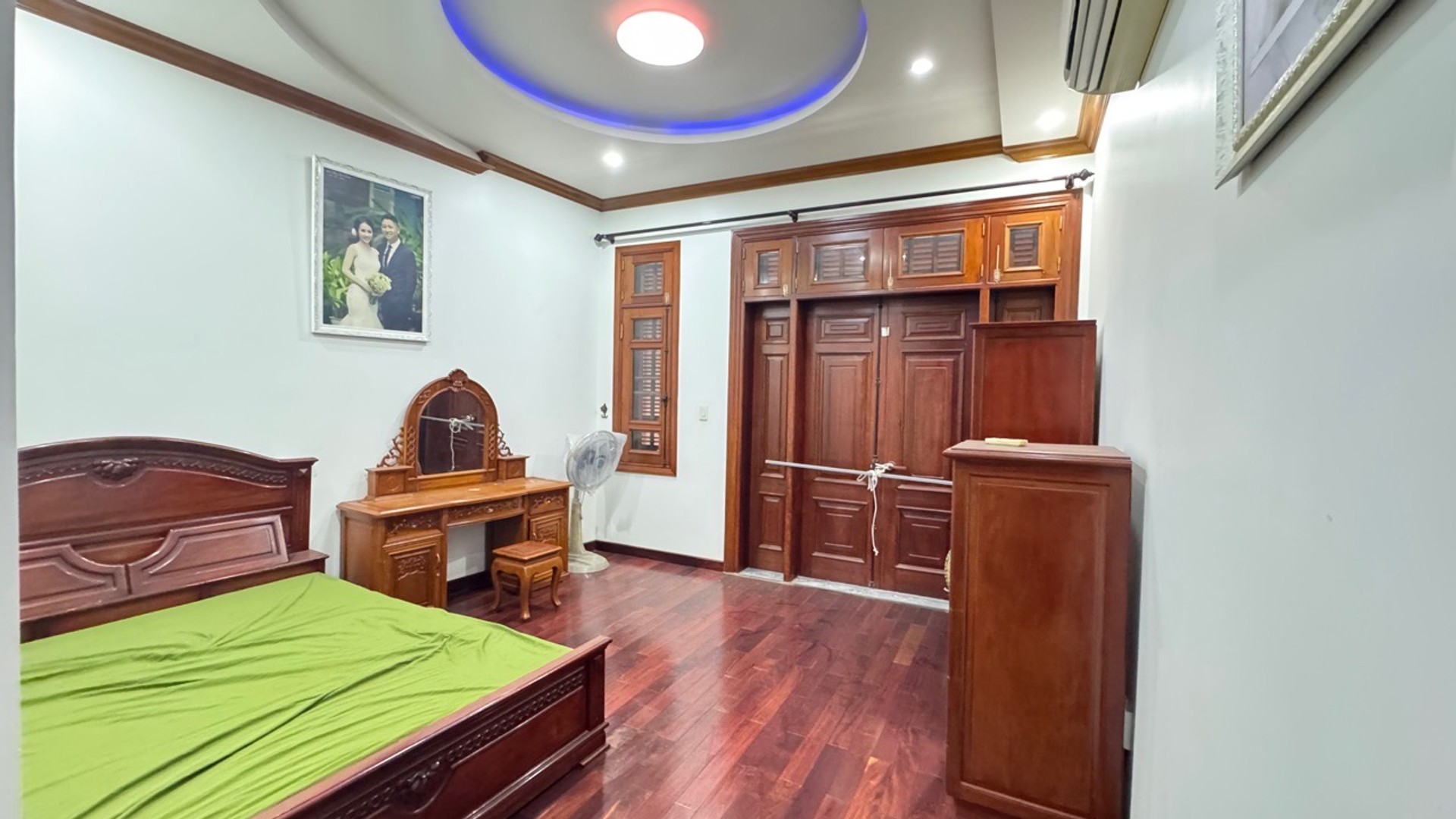Mặt phố Tân Hà - Tuyến 2 Trường Chinh, nhà đẹp dân xây cực kỳ tâm huyết.