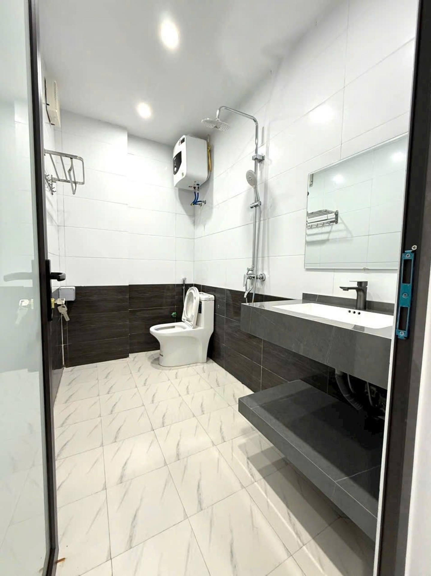 Mở bán dãy nhà mới phố Hùng Vương – Hồng Bàng, giá cực tốt.-4