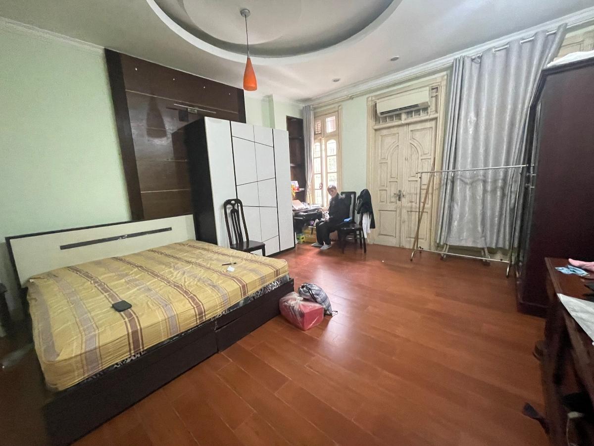 NHỈNH 20 TỈ - NHÀ HOÀNG CẦU SẴN 6 TẦNG - NGÕ THÔNG Ô TÔ-2