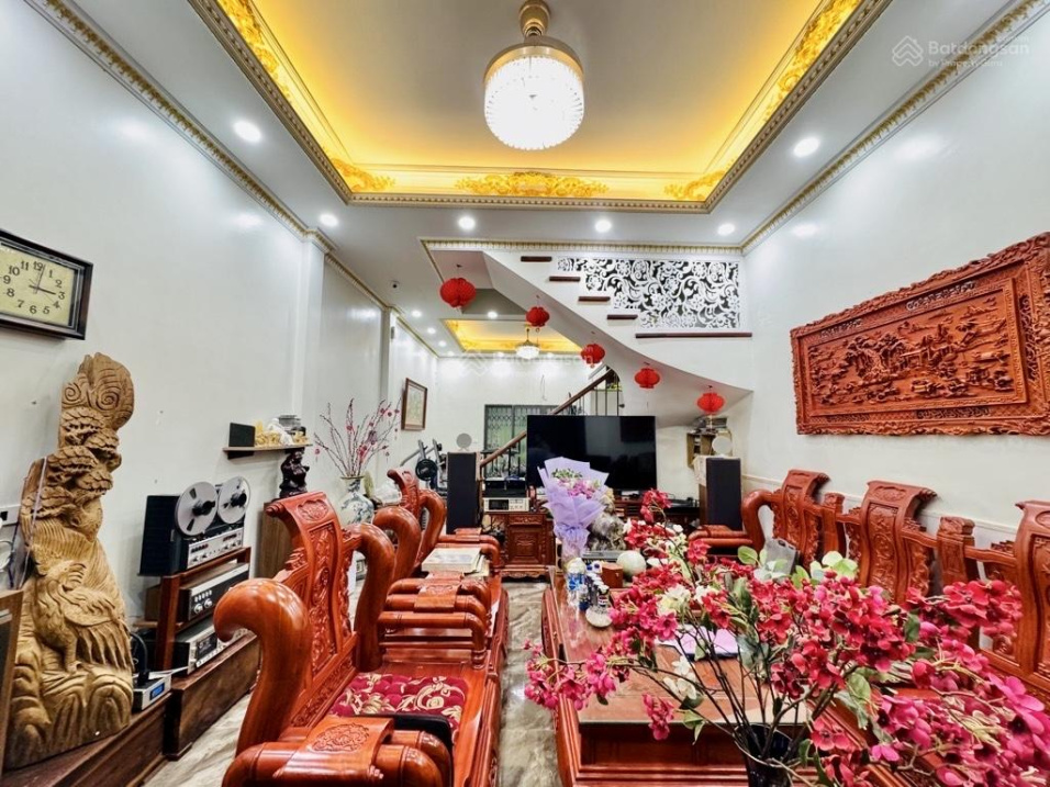 BÁN GẤP NHÀ KIM GIANG - Ô TÔ VÀO NHÀ - NGÕ THÔNG KINH DOANH HIẾM - GẦN THE MANOR, GẦN LINH ĐÀM