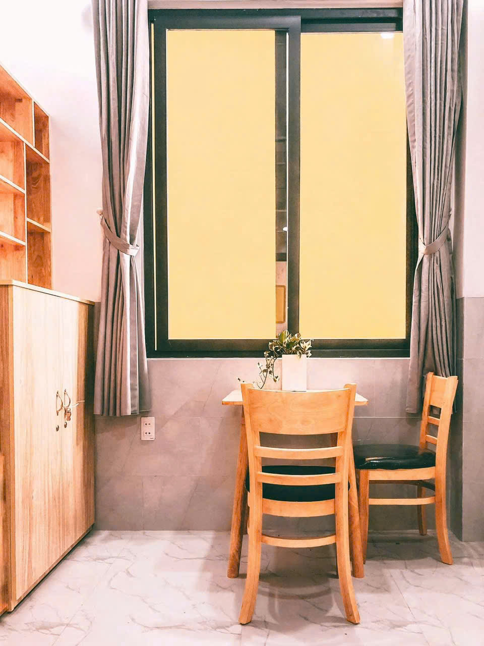 CHO THUÊ CĂN HỘ DỊCH VỤ, 5 TẦNG TÂN BÌNH –  TPHCM , 5 - 6 TRIỆU