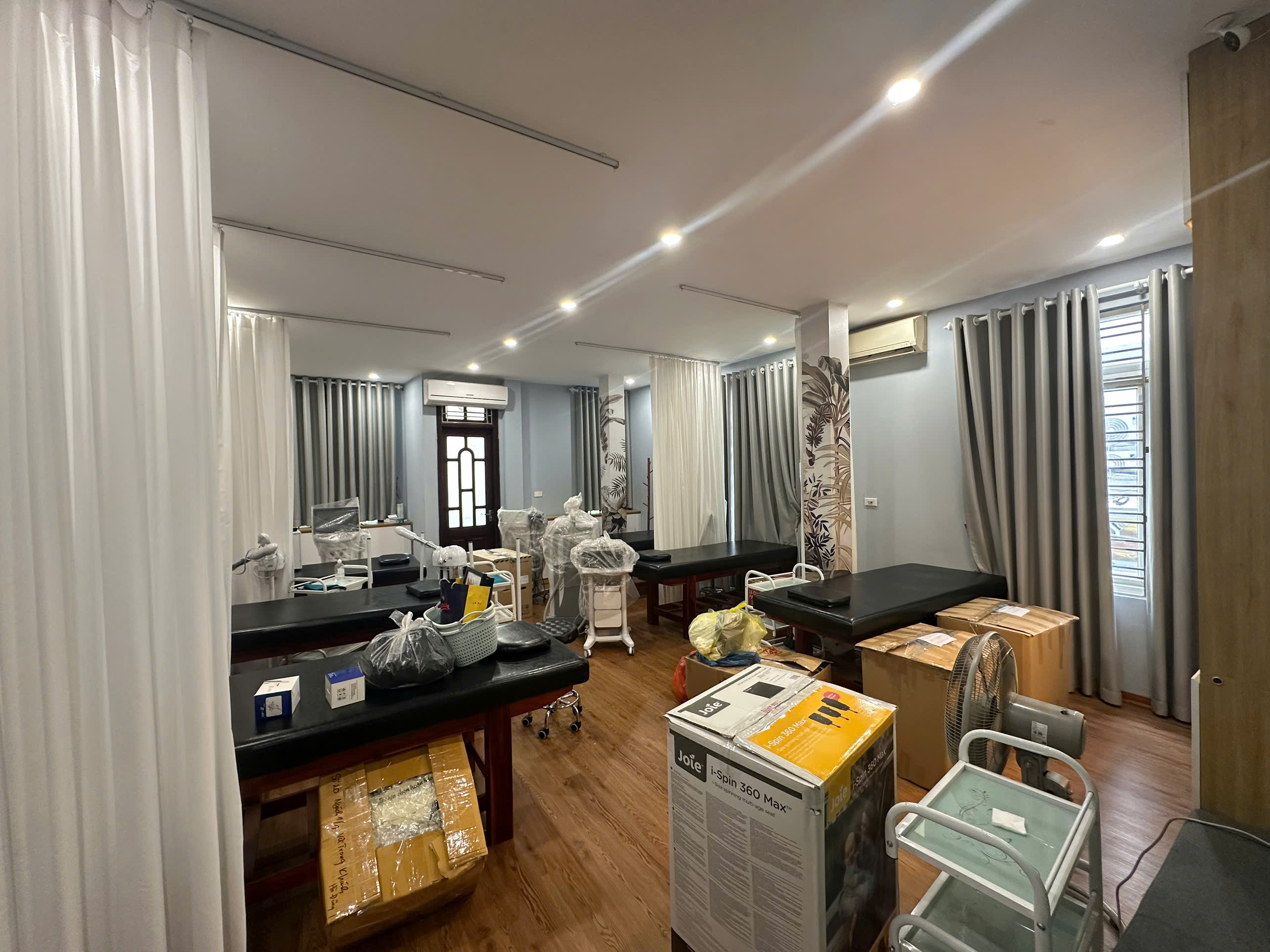 SANG NHƯỢNG SPA FULL NỘI THẤT TẠI VŨ TRỌNG KHÁNH, HÀ ĐÔNG, HÀ NỘI GIÁ 120TR