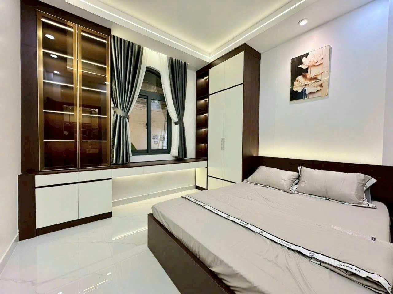 NHÀ CẠNH VINCOM, 50M2, ĐẦY ĐỦ NỘI THẤT, 5.95 TỶ-3