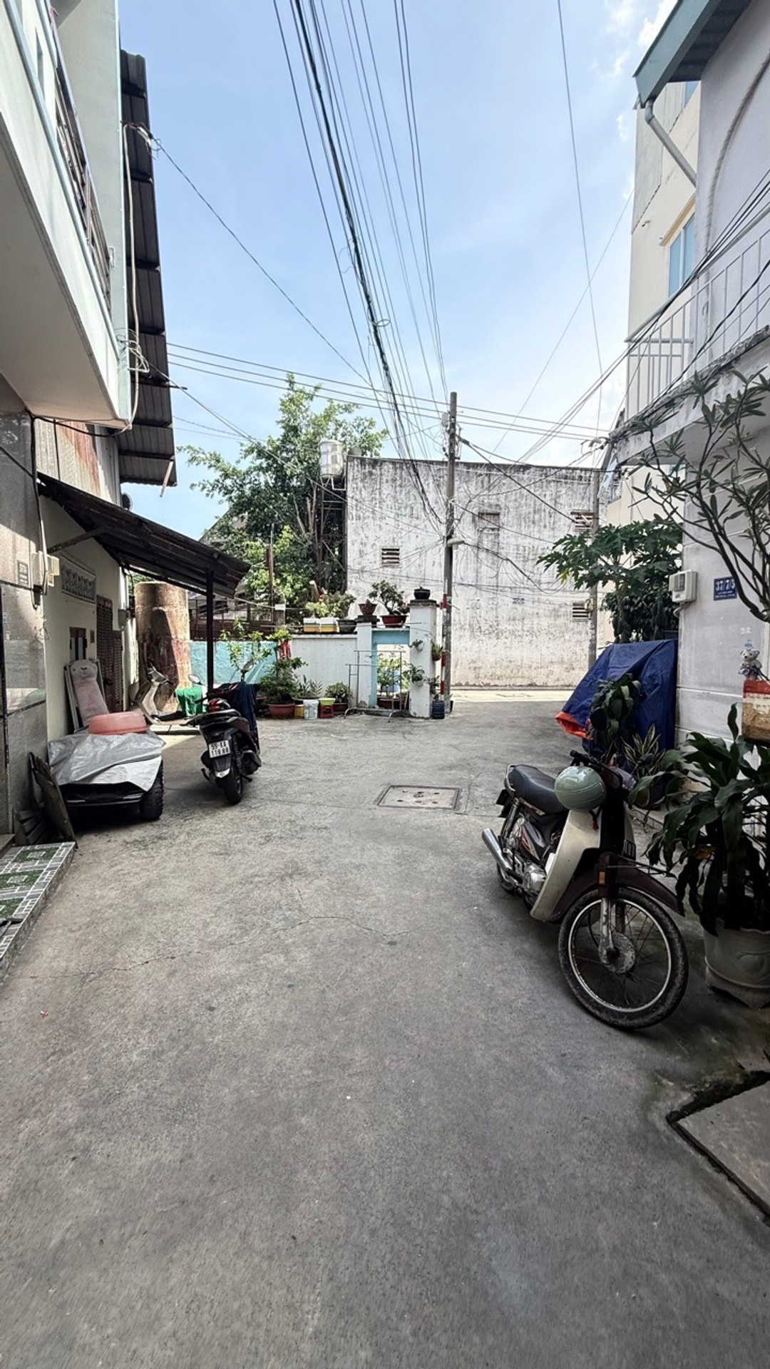 Nhà Đẹp Lũy Bán Bích Tân Phú   Ô Tô  Đỗ Sát Nhà  50m2  Ngang 4,5m 3 phòng Ngủ  Chỉ 5.2 Tỷ