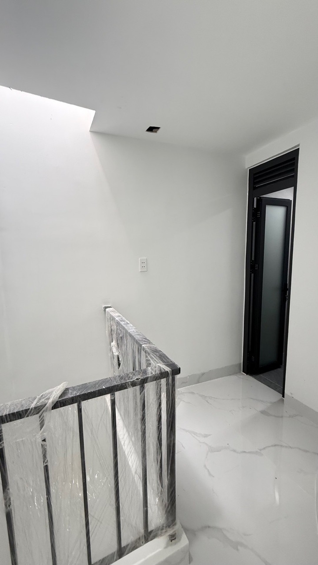 Nhà Đẹp Lũy Bán Bích Tân Phú   Ô Tô  Đỗ Sát Nhà  50m2  Ngang 4,5m 3 phòng Ngủ  Chỉ 5.2 Tỷ
