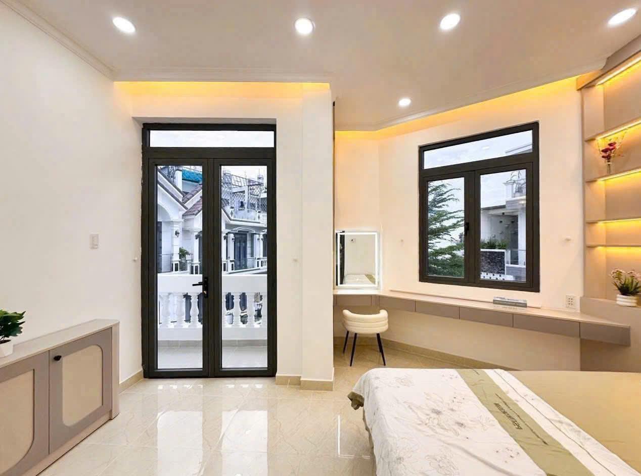 NHÀ GÓC 2 MẶT TIỀN, HẺM XE HƠI HUỲNH TẤN PHÁT, 7.5X12M, 8.45 TỶ, FULL NỘI THẤT-3