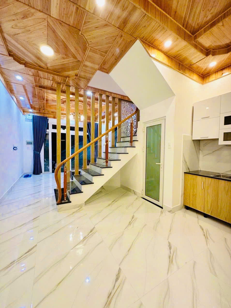 NHÀ ĐẸP KHU BIỆT THỰ NAM HỒ – FULL NỘI THẤT – CHỈ 5 TỶ