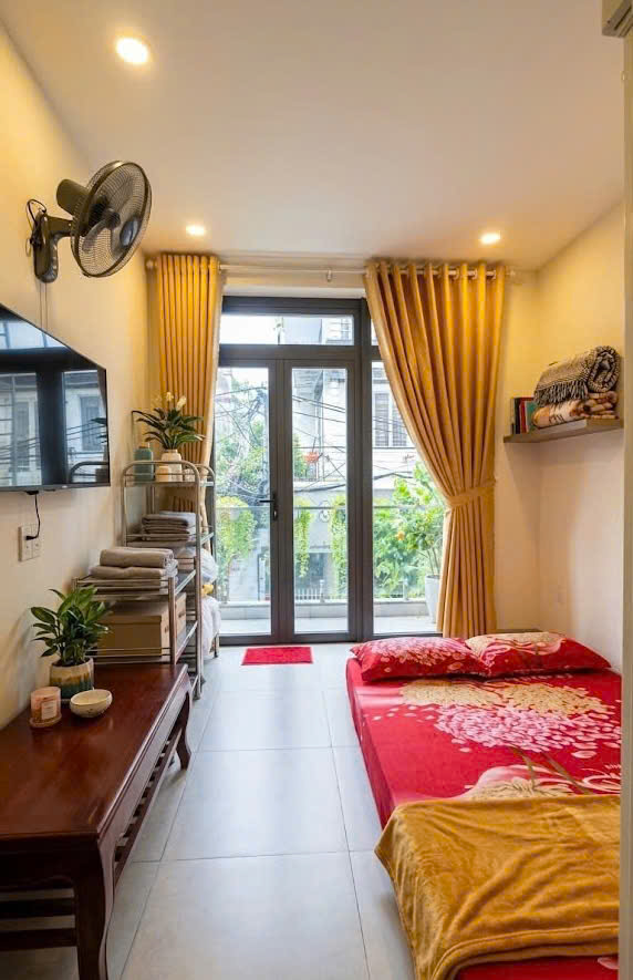 Bán nhà hẻm Ô tô Cách Mạng Tháng Tám, QUẬN TÂN BÌNH, 3.2 x 12m, giá 7.9 tỷ
