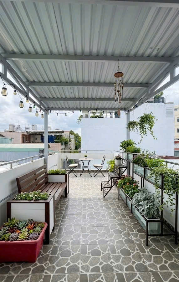 Nhà riêng hẻm Xe hơi Cách Mạng Tháng 8, QUẬN TÂN BÌNH, 4 tầng, giá 7.9 tỷ